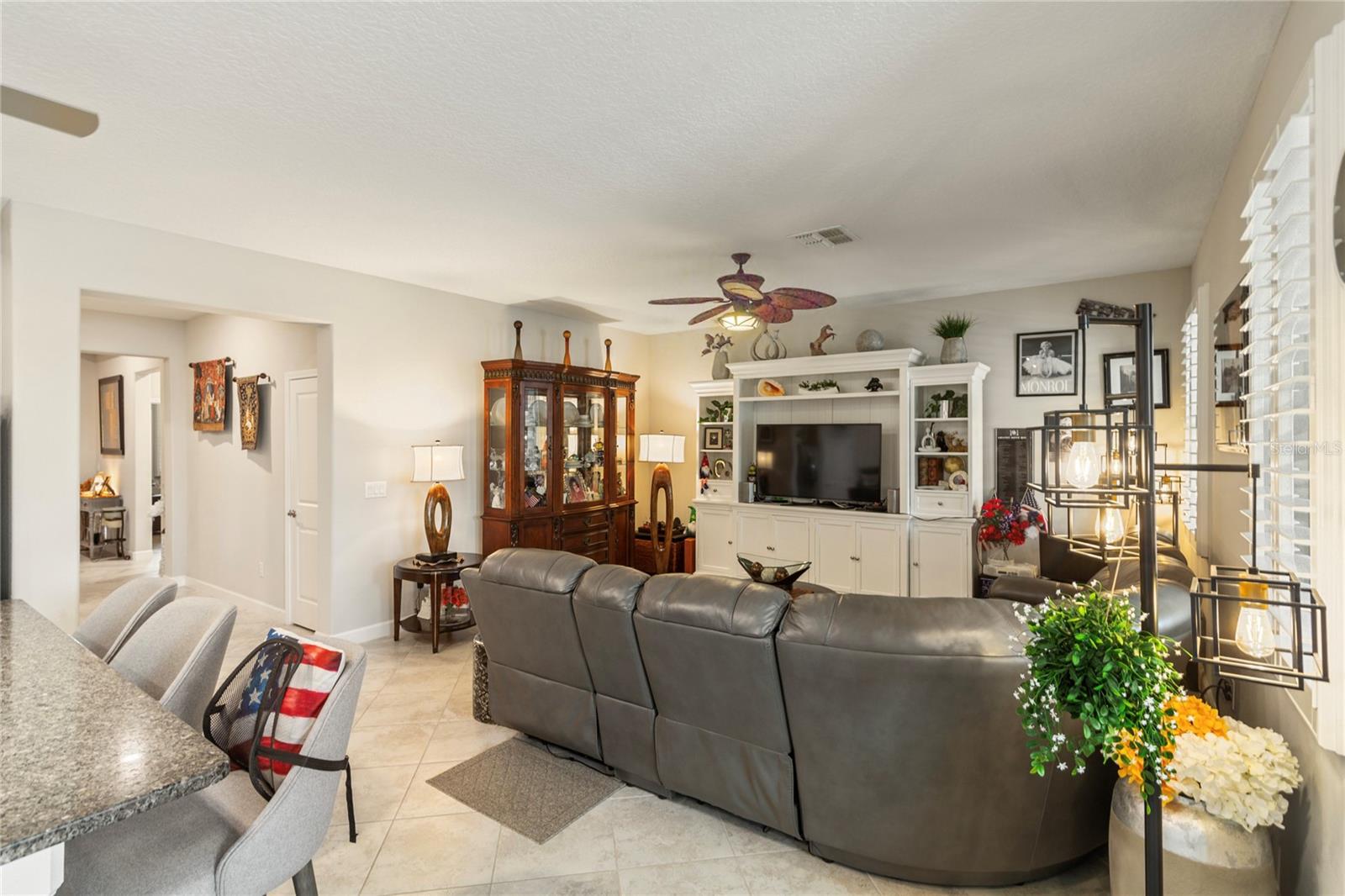 8888 SHADYSIDE LN — photo 17