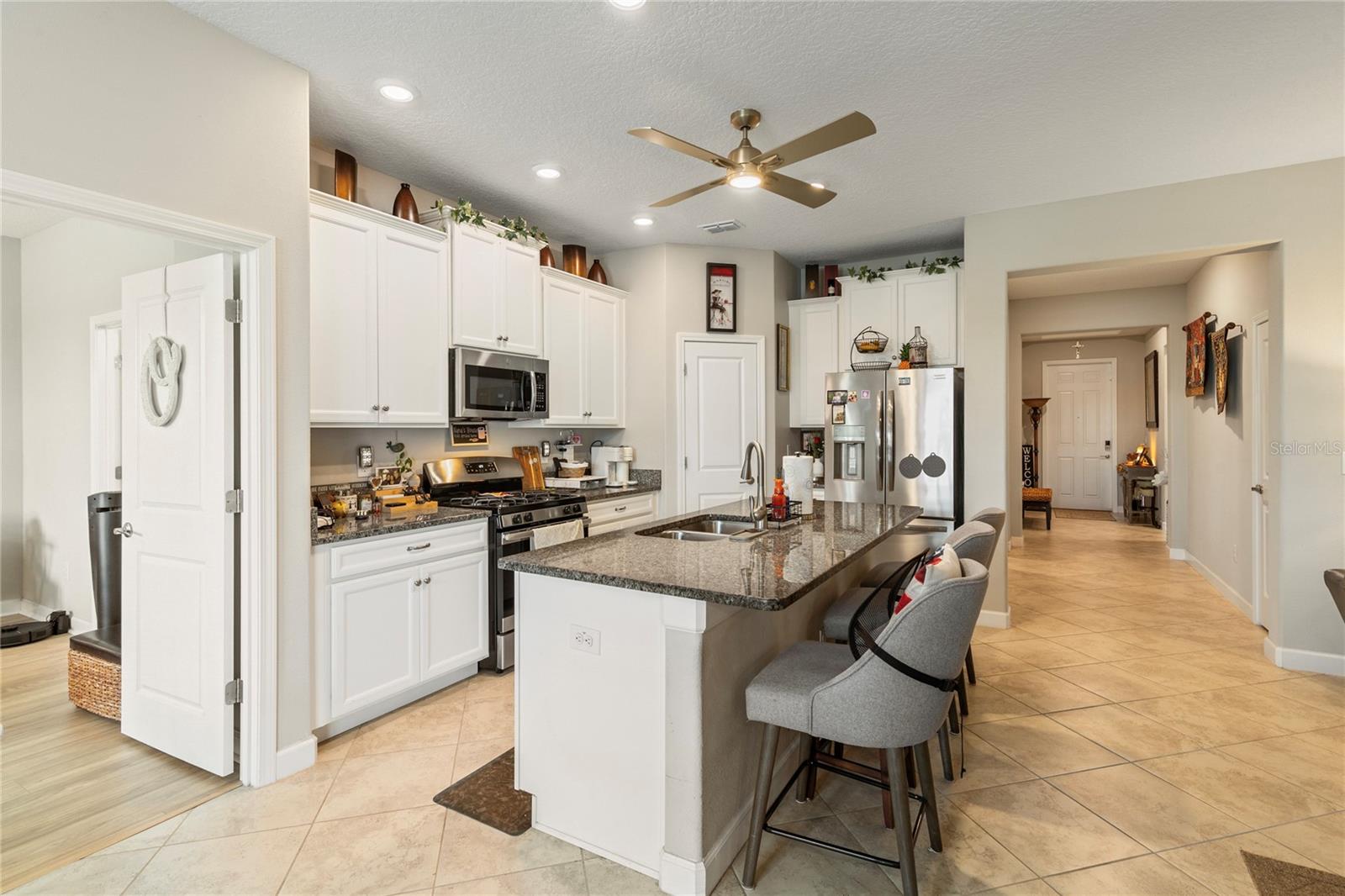 8888 SHADYSIDE LN — photo 19