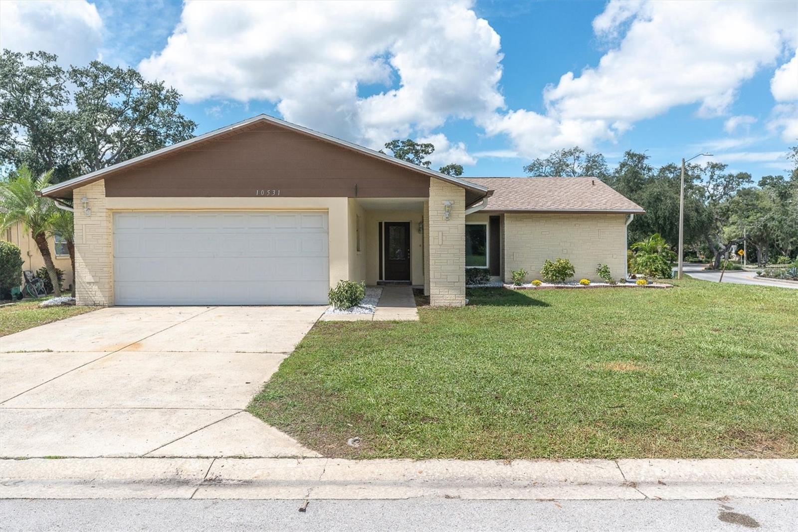 10531 MEADOW HILL DR — photo 2