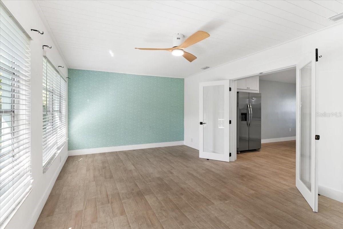 300 & 302 BRIARWOOD RD — photo 11