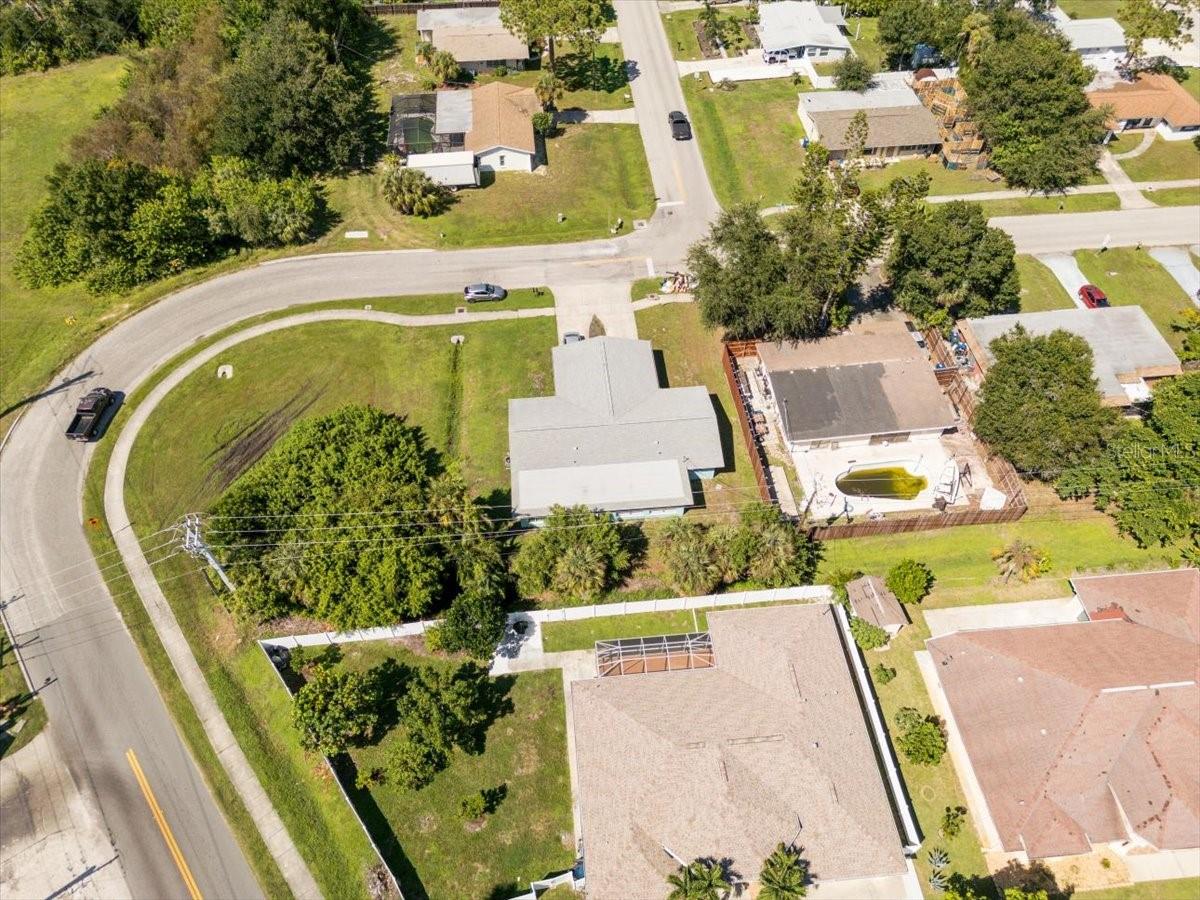 300 & 302 BRIARWOOD RD — photo 40