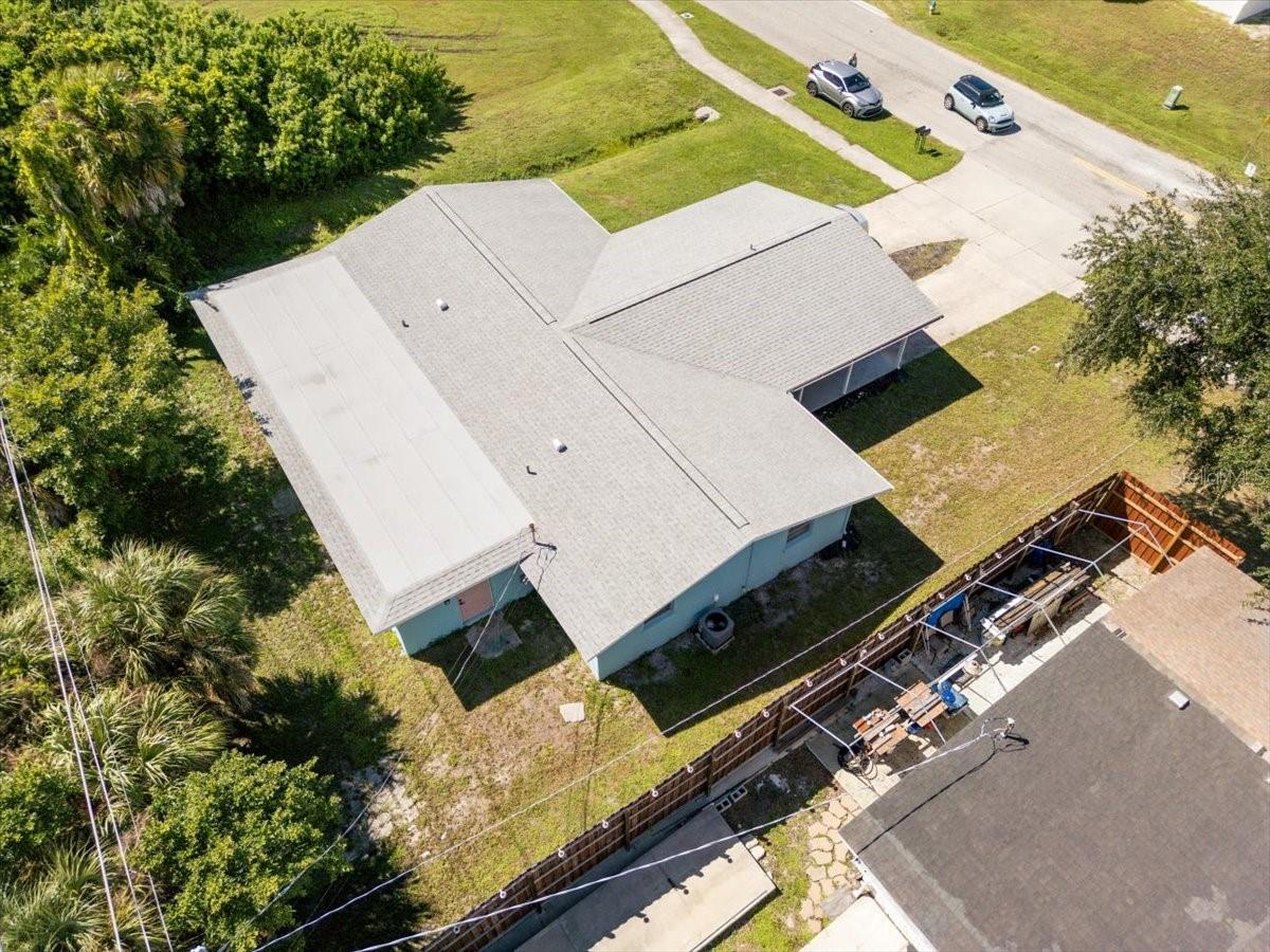 300 & 302 BRIARWOOD RD — photo 27
