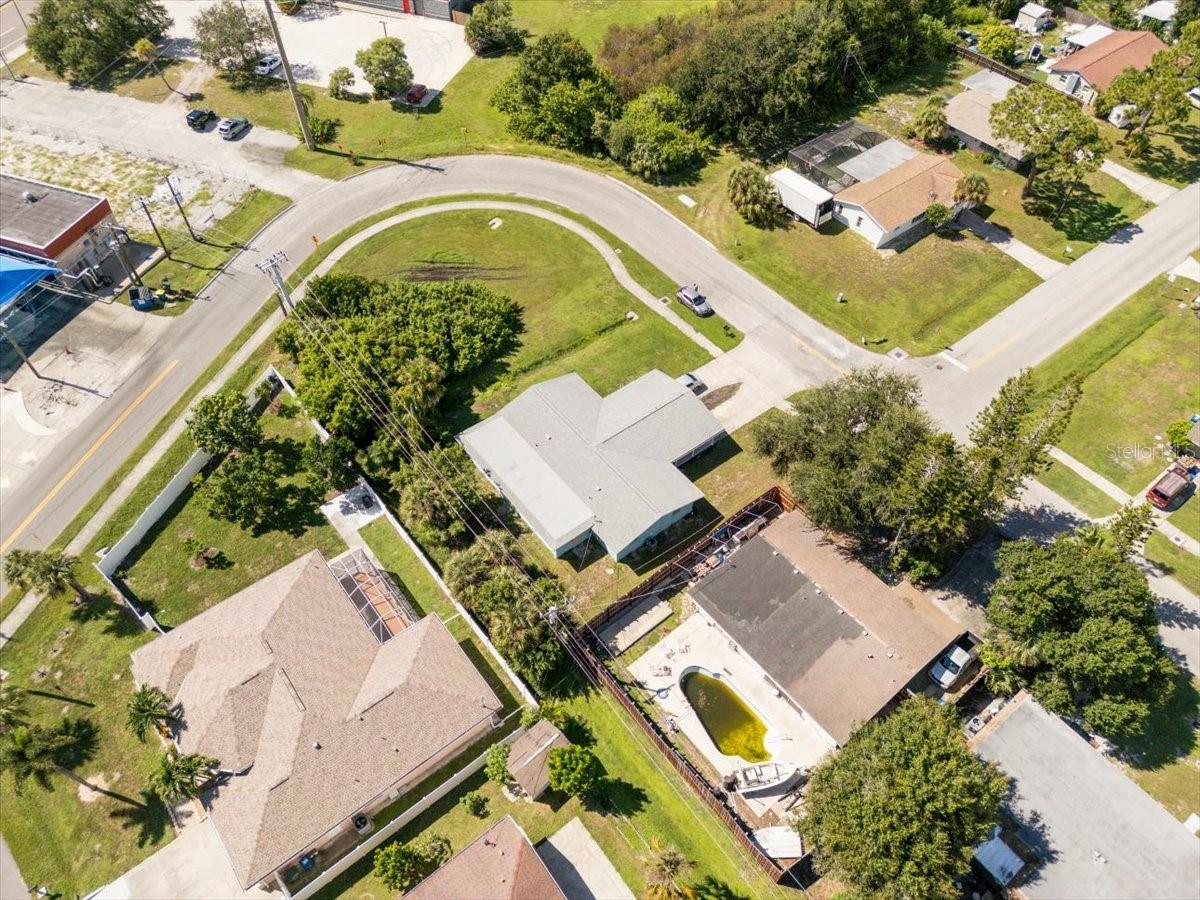 300 & 302 BRIARWOOD RD — photo 34