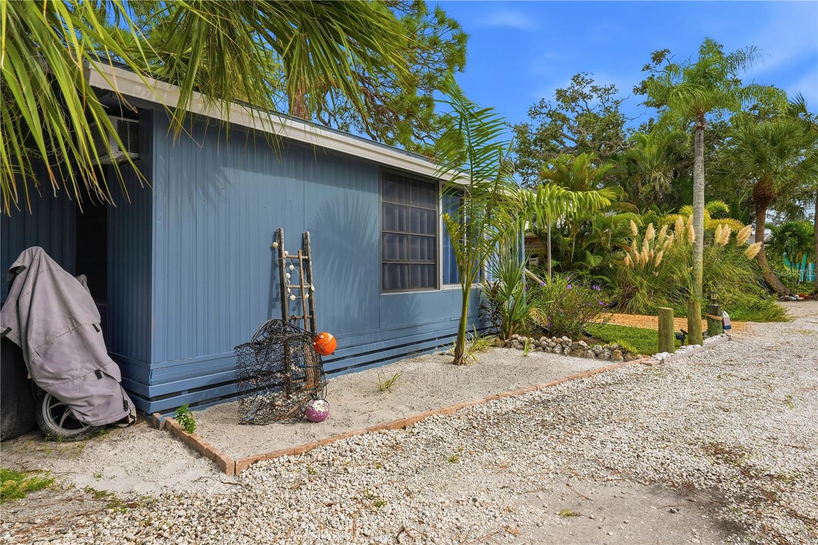 12507 CORTEZ RD W #2 — photo 37