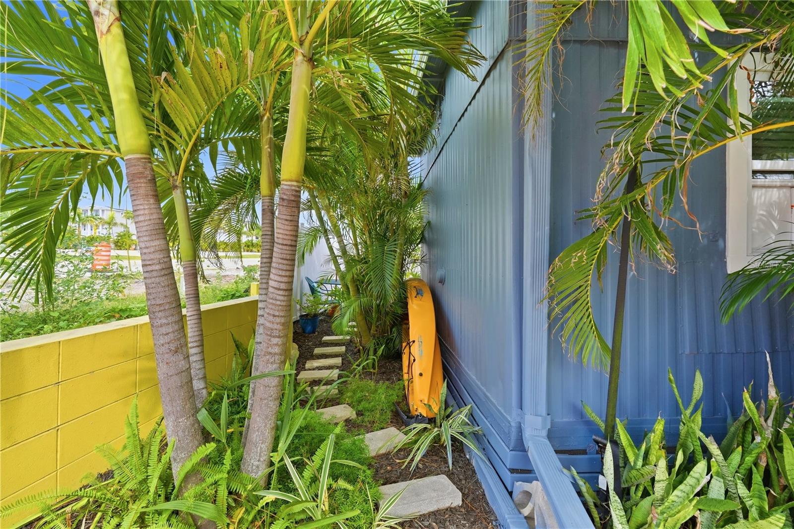 12507 CORTEZ RD W #2 — photo 35
