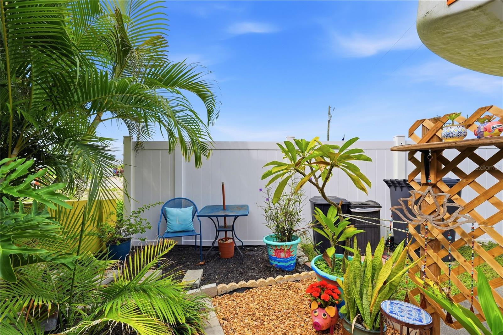 12507 CORTEZ RD W #2 — photo 32