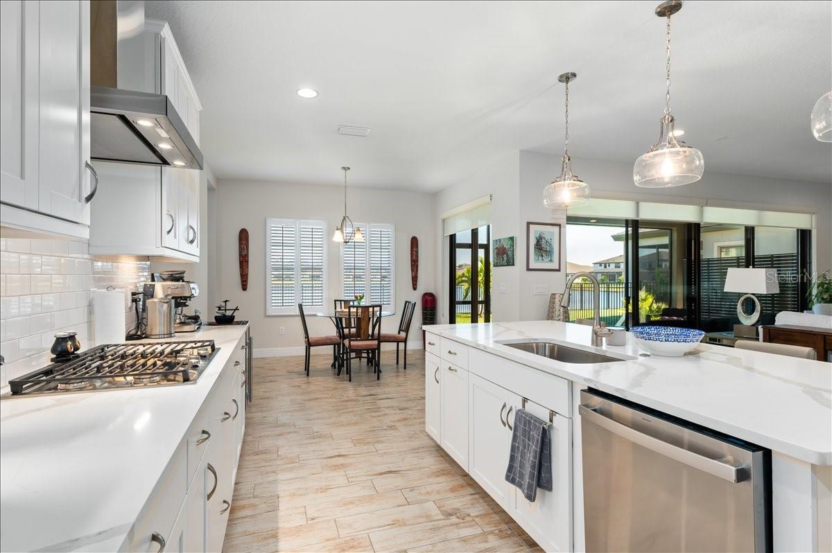 7440 RHUBARB DR — photo 32