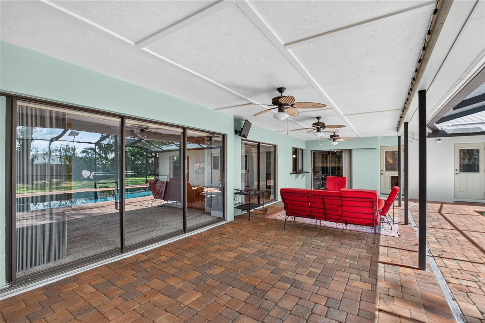 3038 WISTER CIR — photo 41