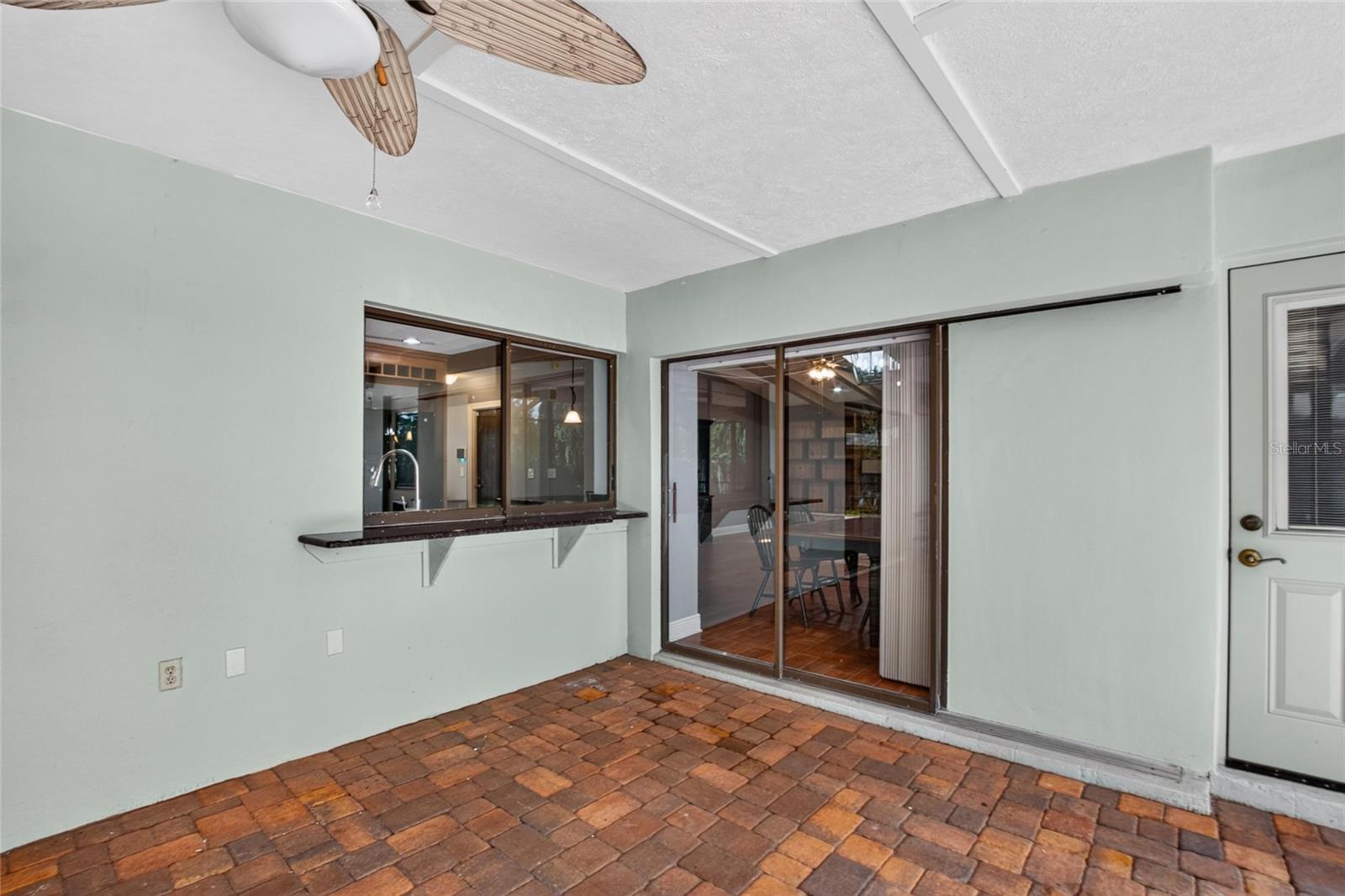 3038 WISTER CIR — photo 44