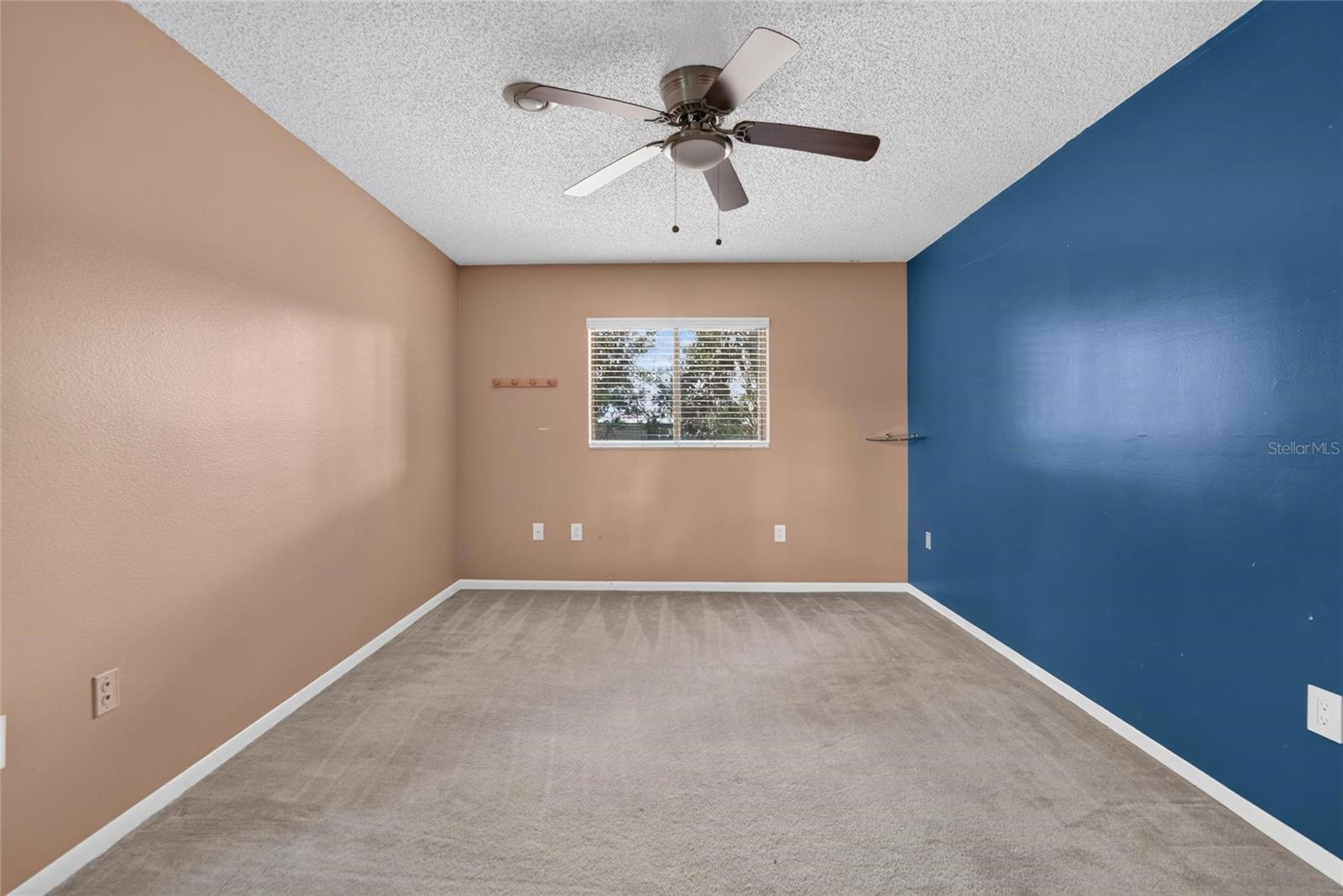 3038 WISTER CIR — photo 22