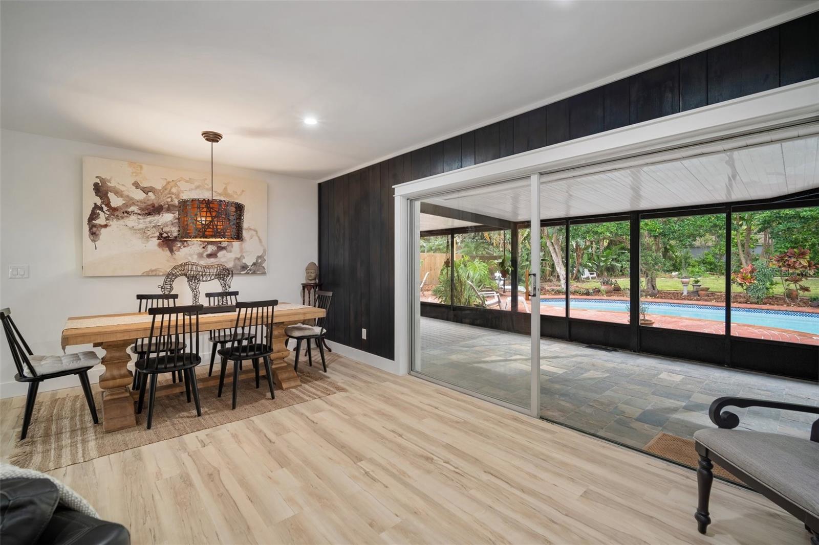 1003 MANDALAY DR — photo 9