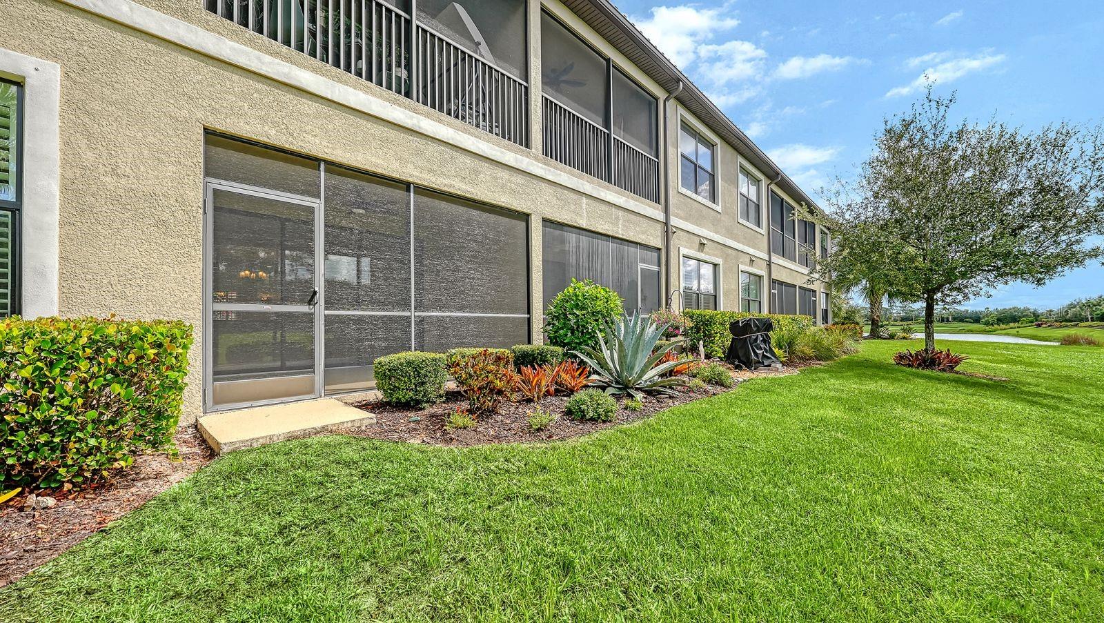 13702 MESSINA LOOP #104 — photo 41