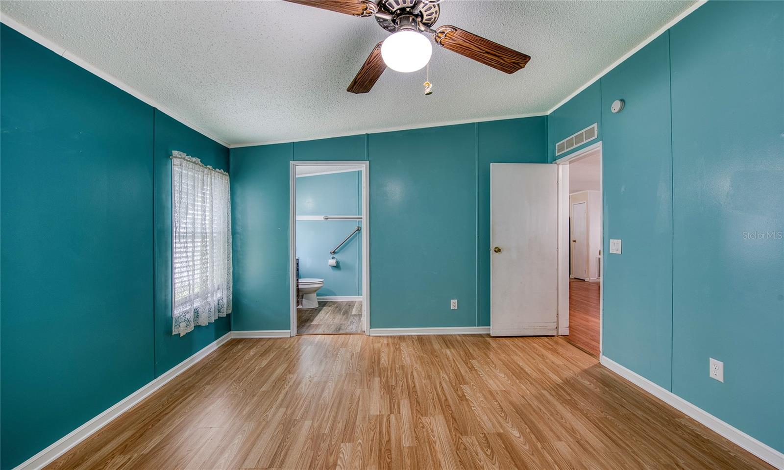 82 PELICAN DR N — photo 17