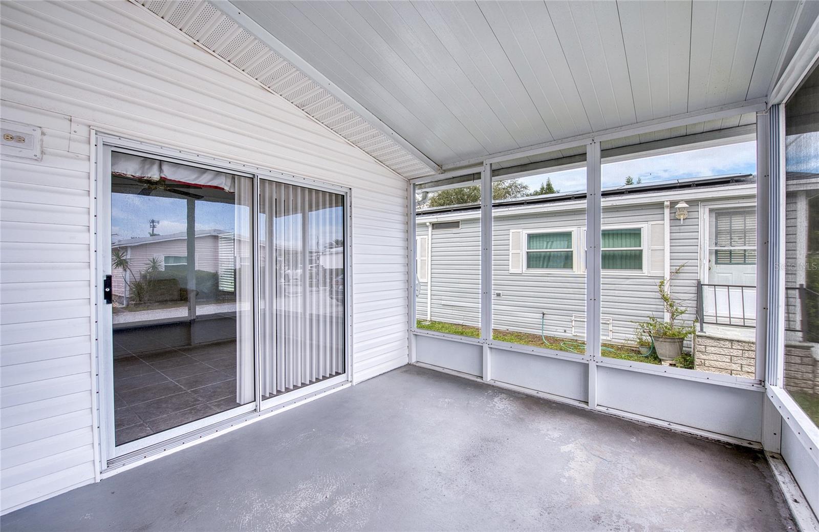 82 PELICAN DR N — photo 25