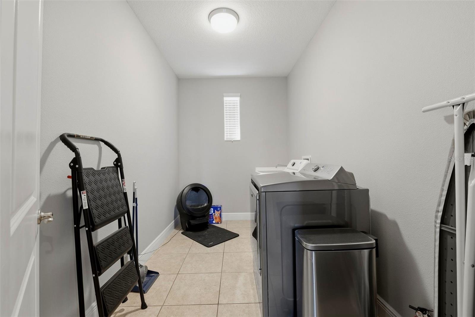 5157 LAKECASTLE DR — photo 36