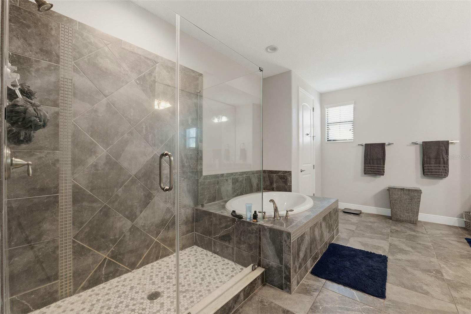 5157 LAKECASTLE DR — photo 6