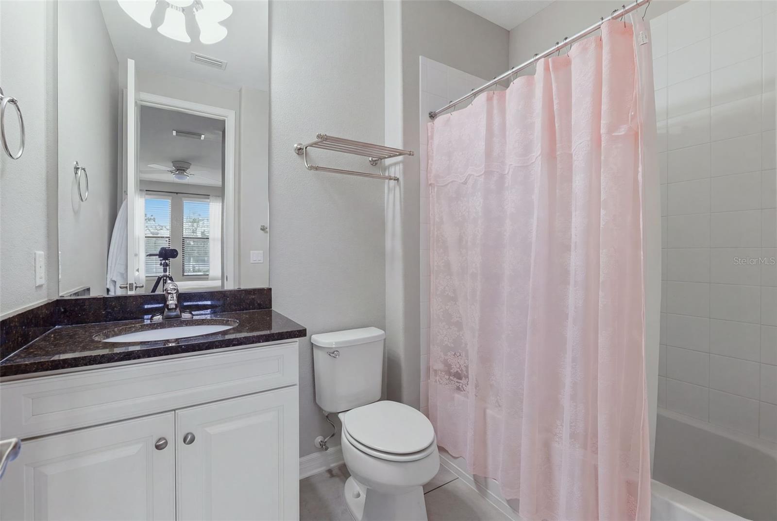 5157 LAKECASTLE DR — photo 32