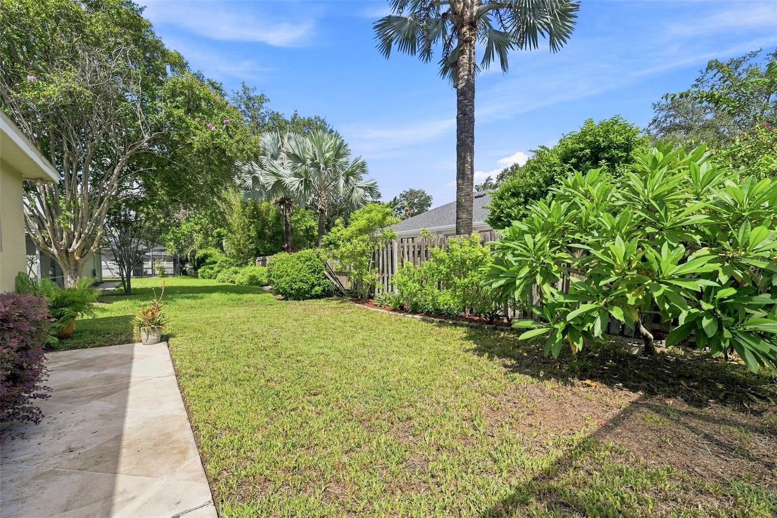 2103 BOOT LAKE CIR — photo 37