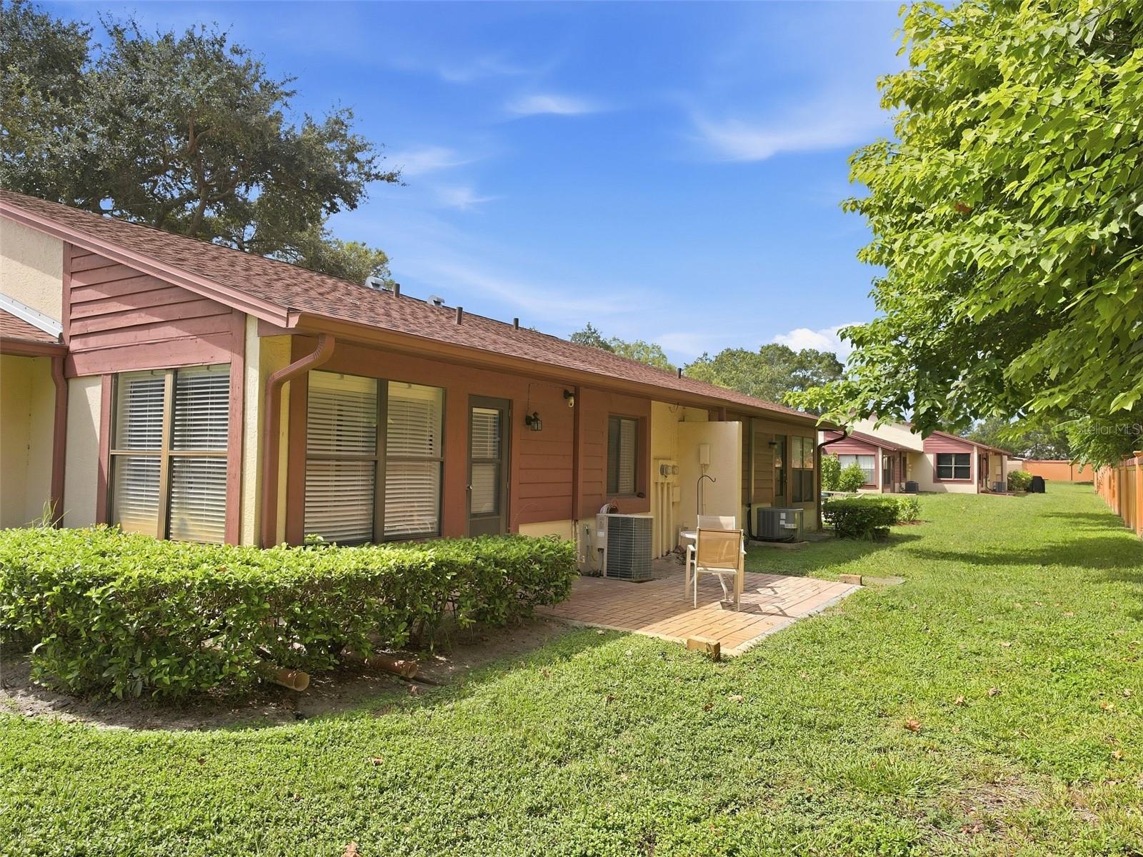 7319 GREYSTONE DR — photo 31
