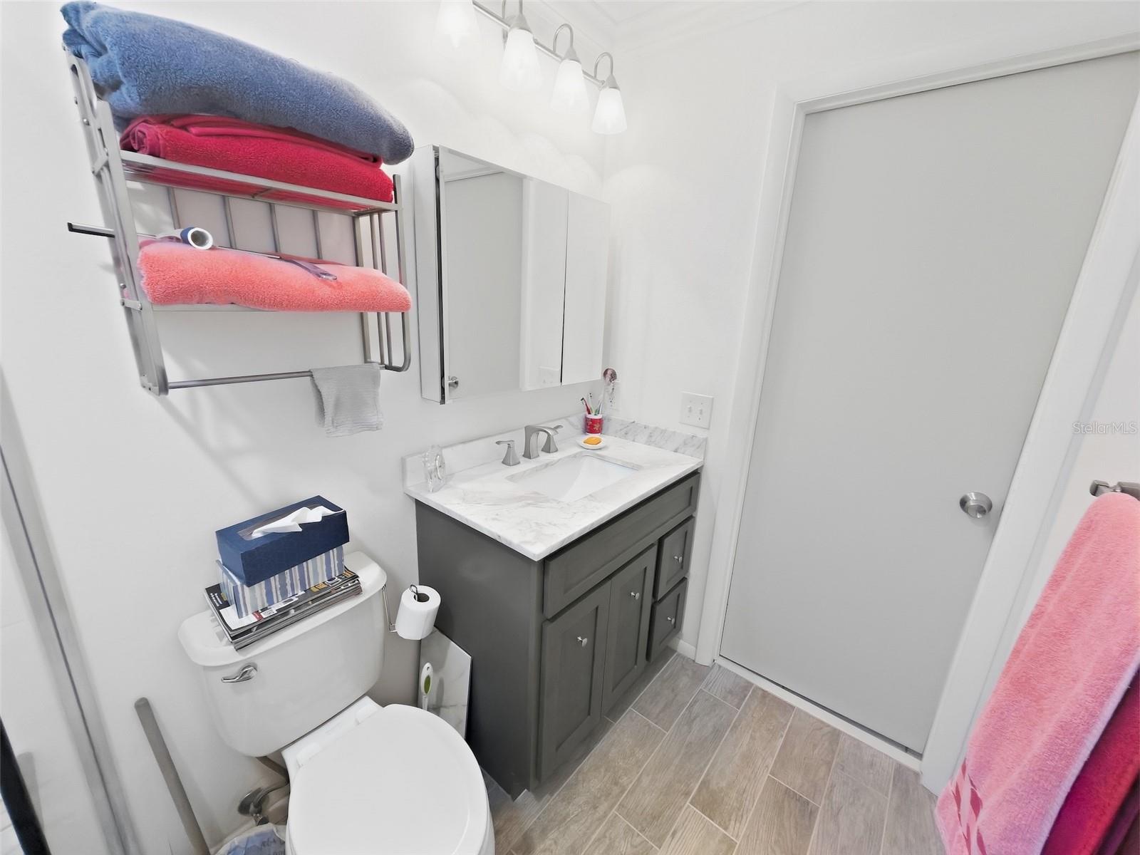 7319 GREYSTONE DR — photo 23