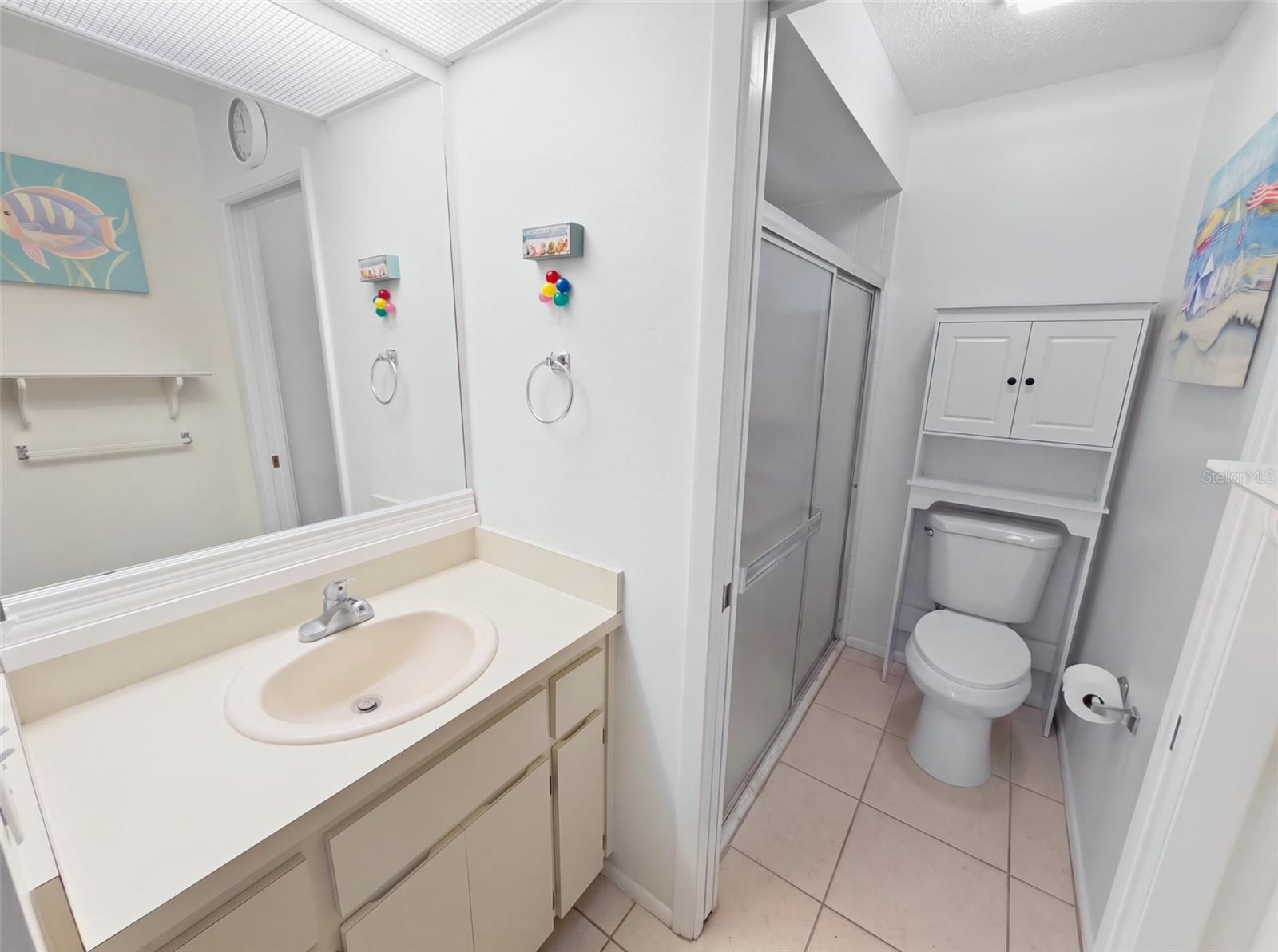 7319 GREYSTONE DR — photo 19
