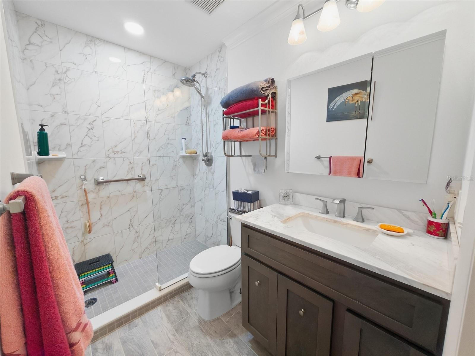 7319 GREYSTONE DR — photo 21