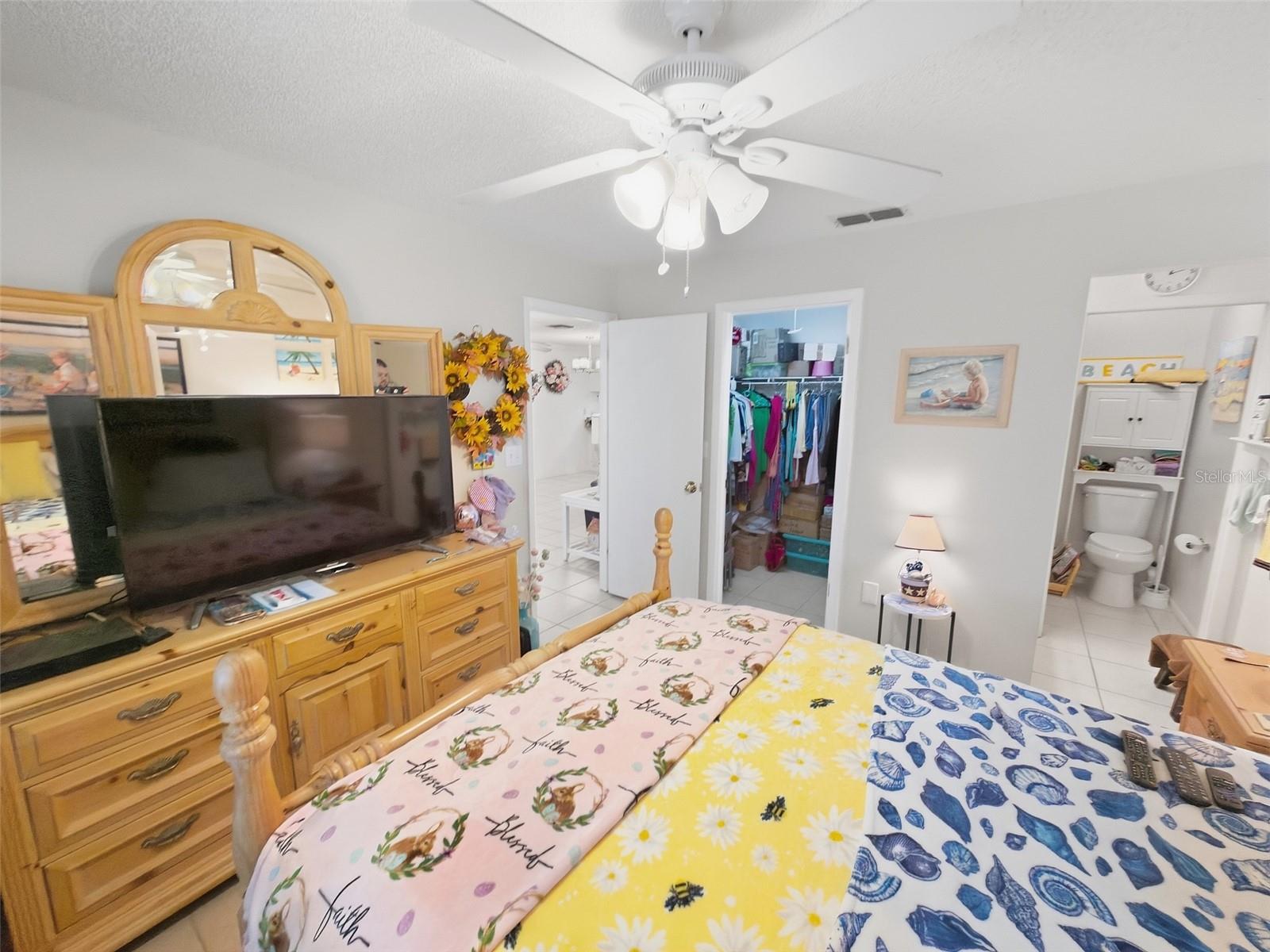 7319 GREYSTONE DR — photo 17