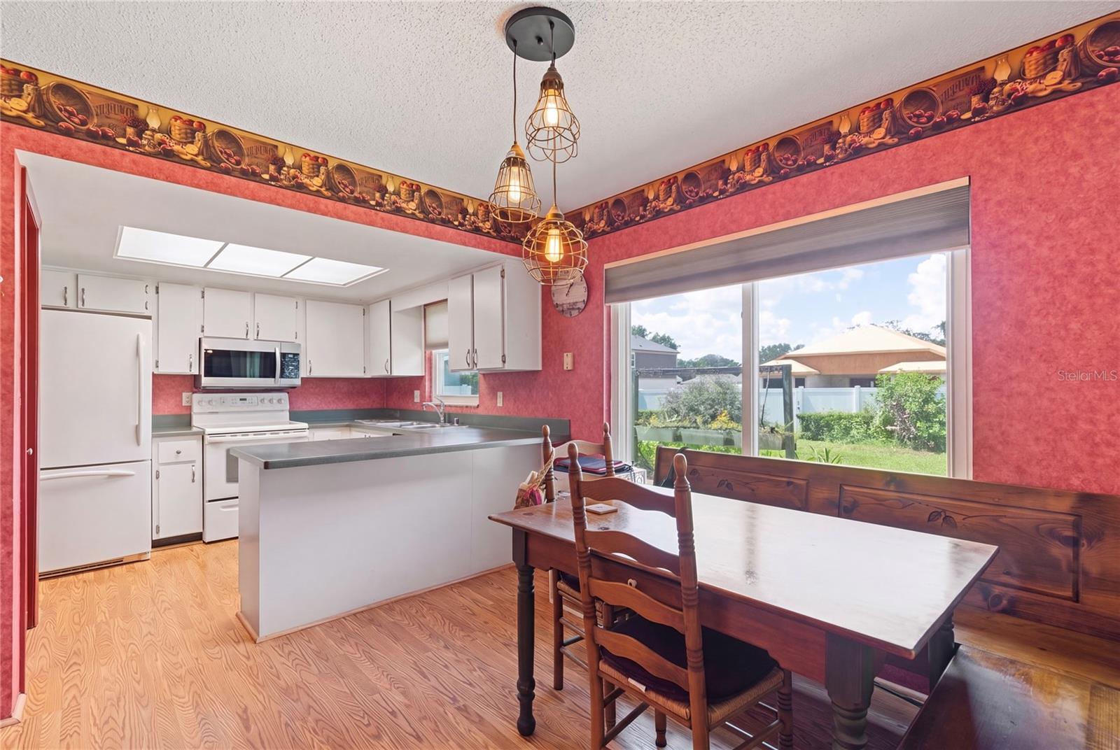 1105 LENNA AVE — photo 4