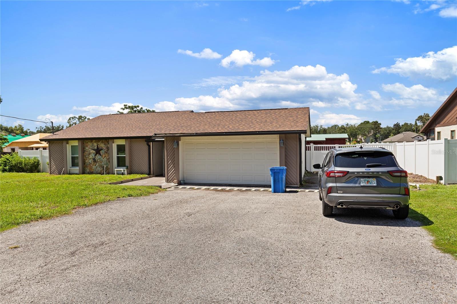 1105 LENNA AVE — photo 37