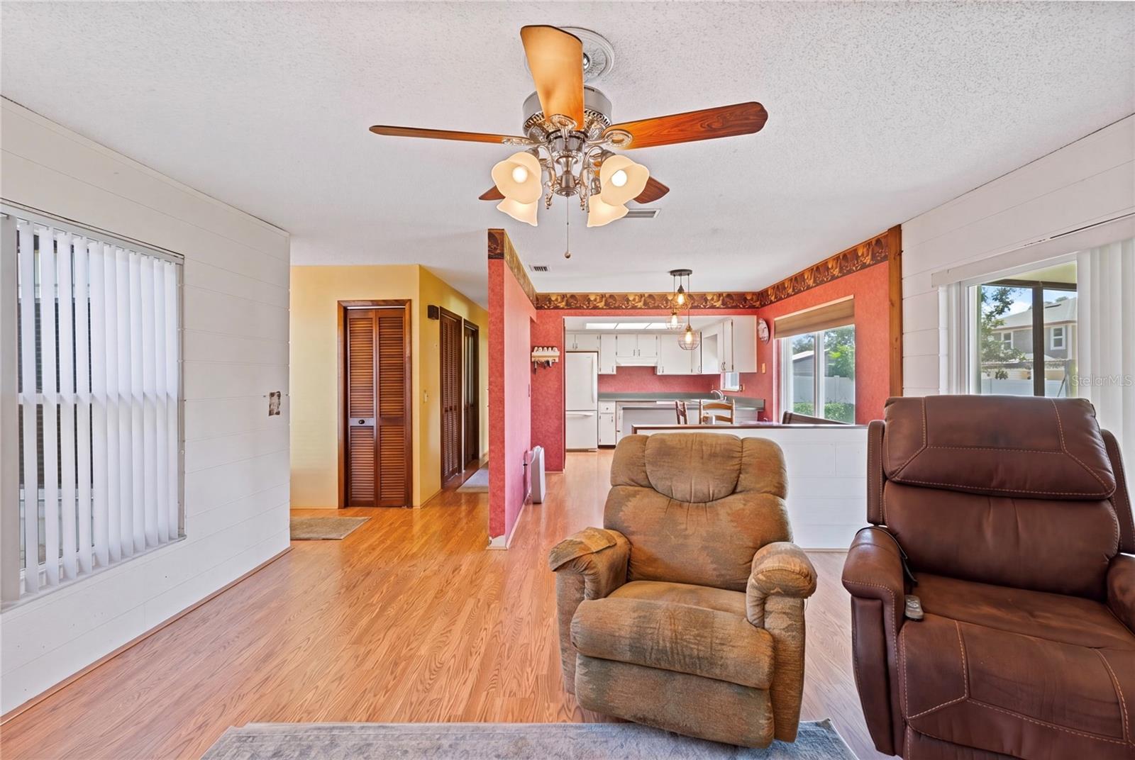 1105 LENNA AVE — photo 7