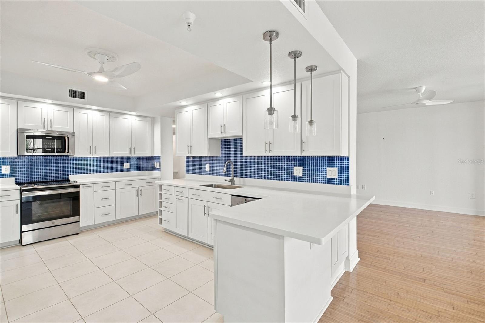 4993 BACOPA LN S #304 — photo 9