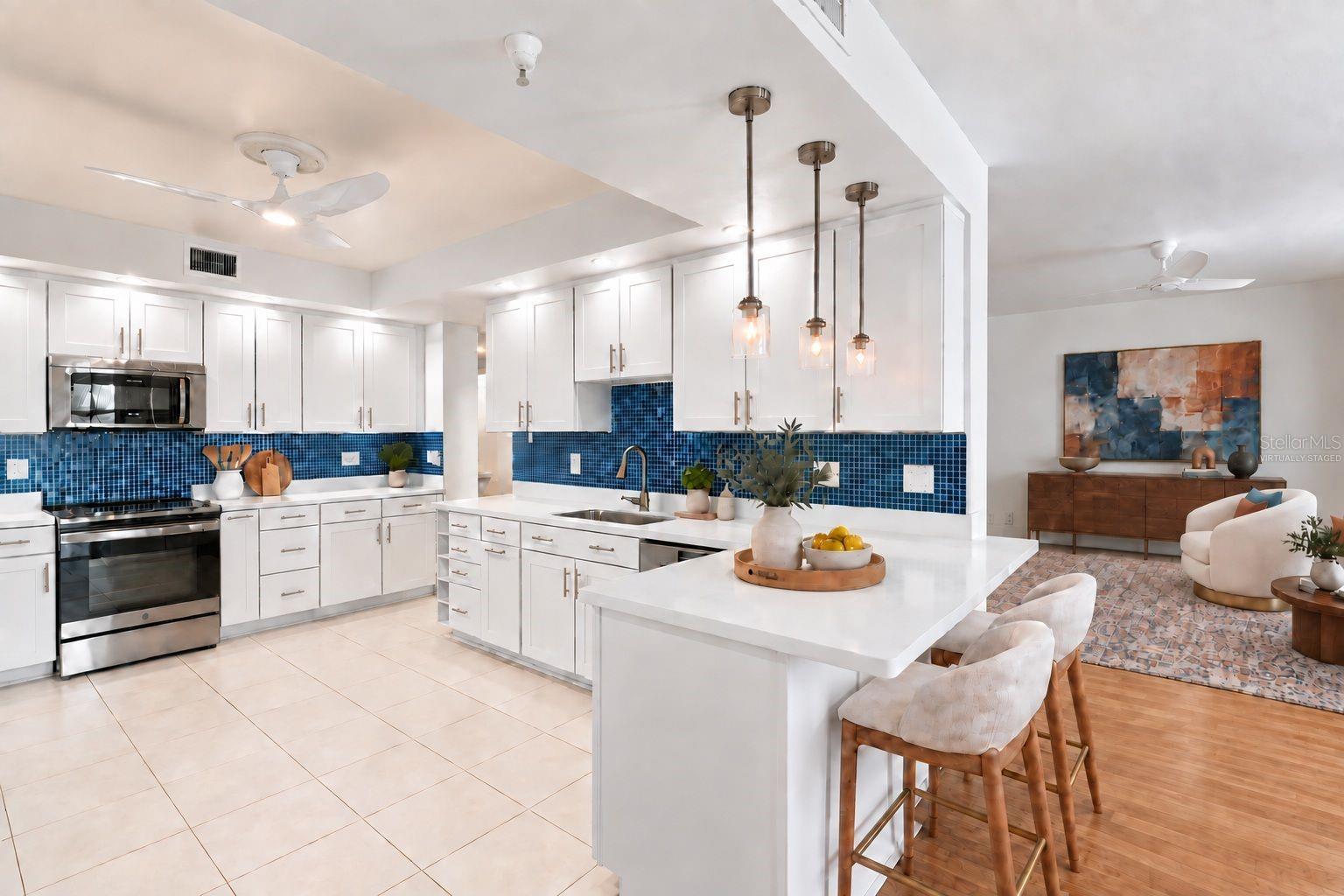 4993 BACOPA LN S #304 — photo 8