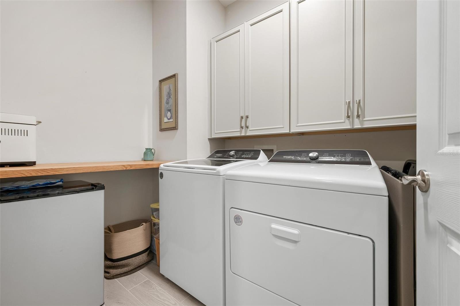 313 PALESTRO ST — photo 19