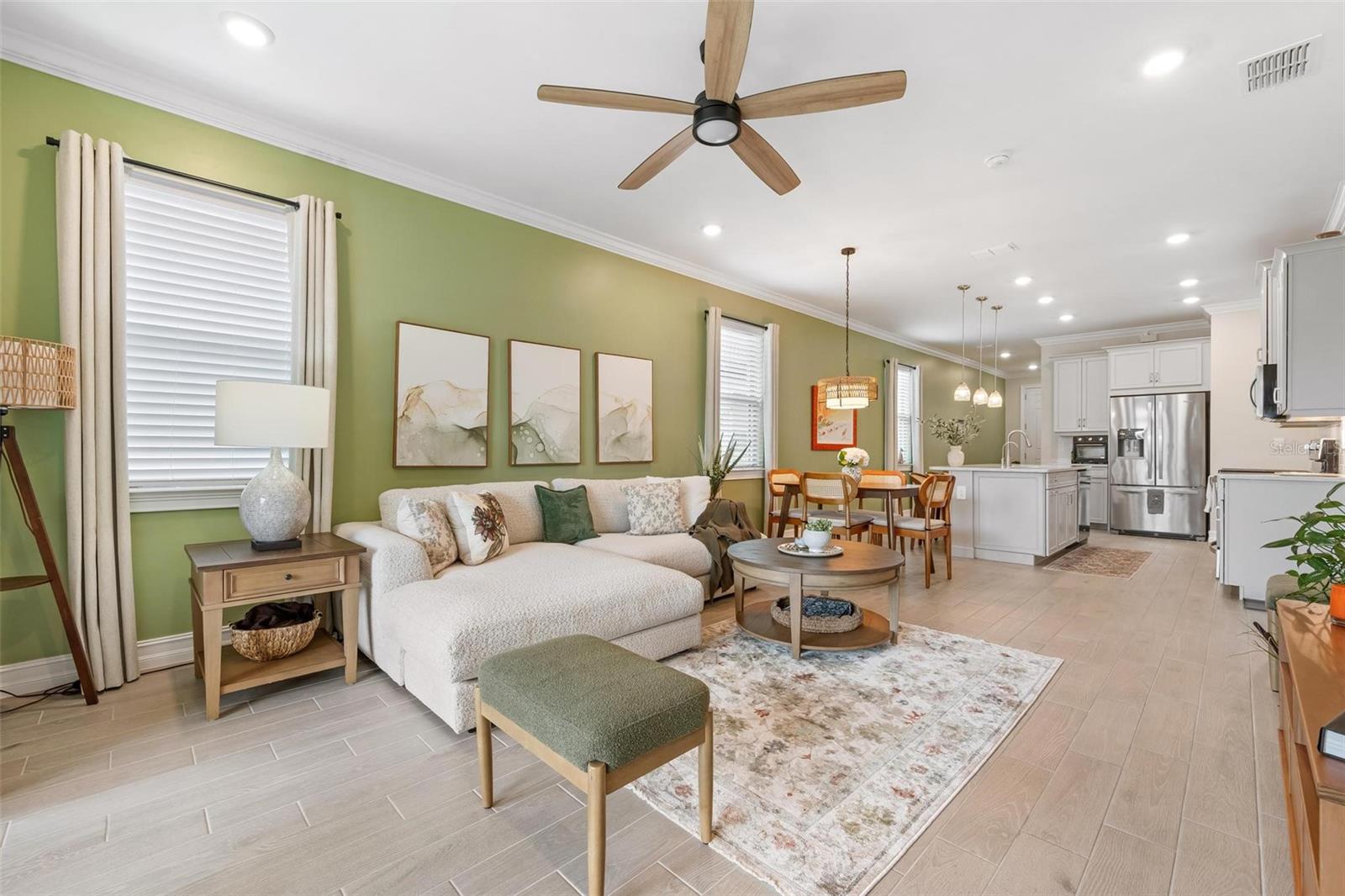 313 PALESTRO ST — photo 9