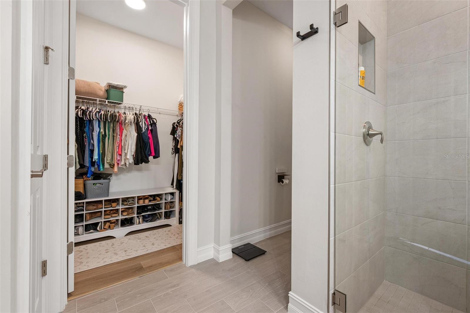 313 PALESTRO ST — photo 14