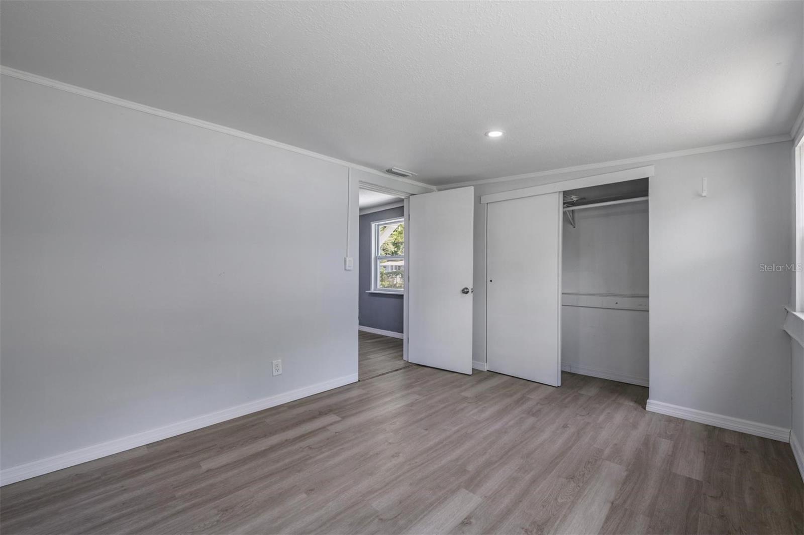636 STREMMA RD — photo 17