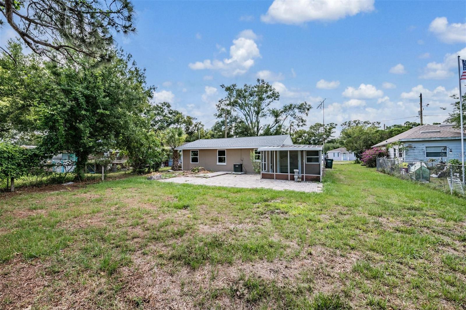 636 STREMMA RD — photo 24