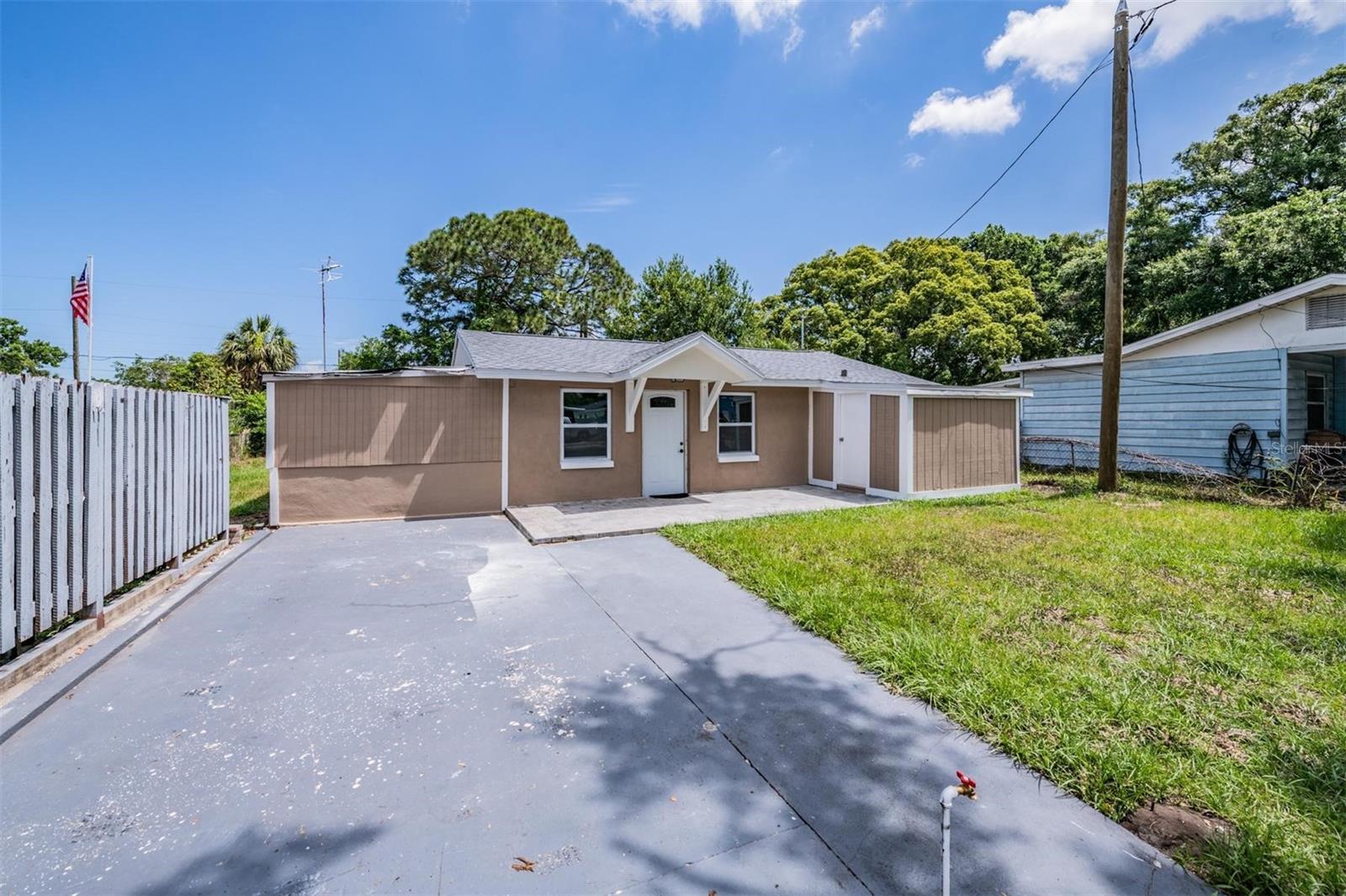 636 STREMMA RD — photo 30