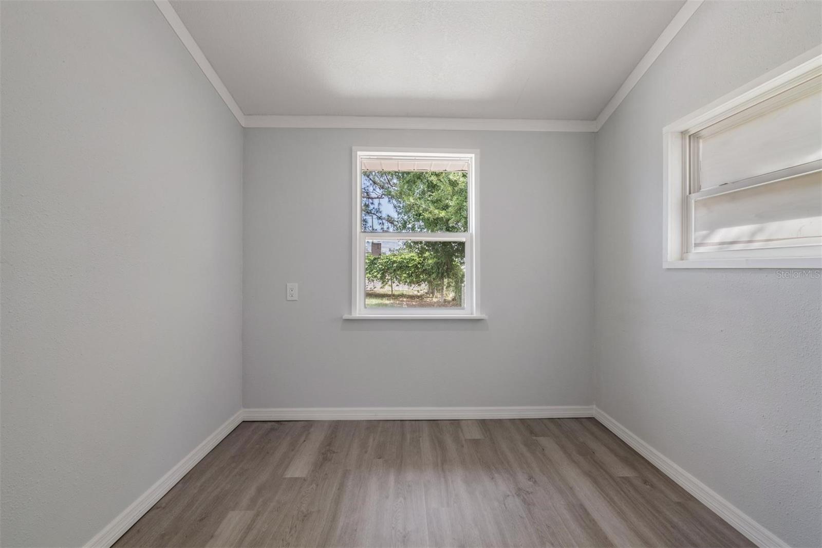 636 STREMMA RD — photo 12