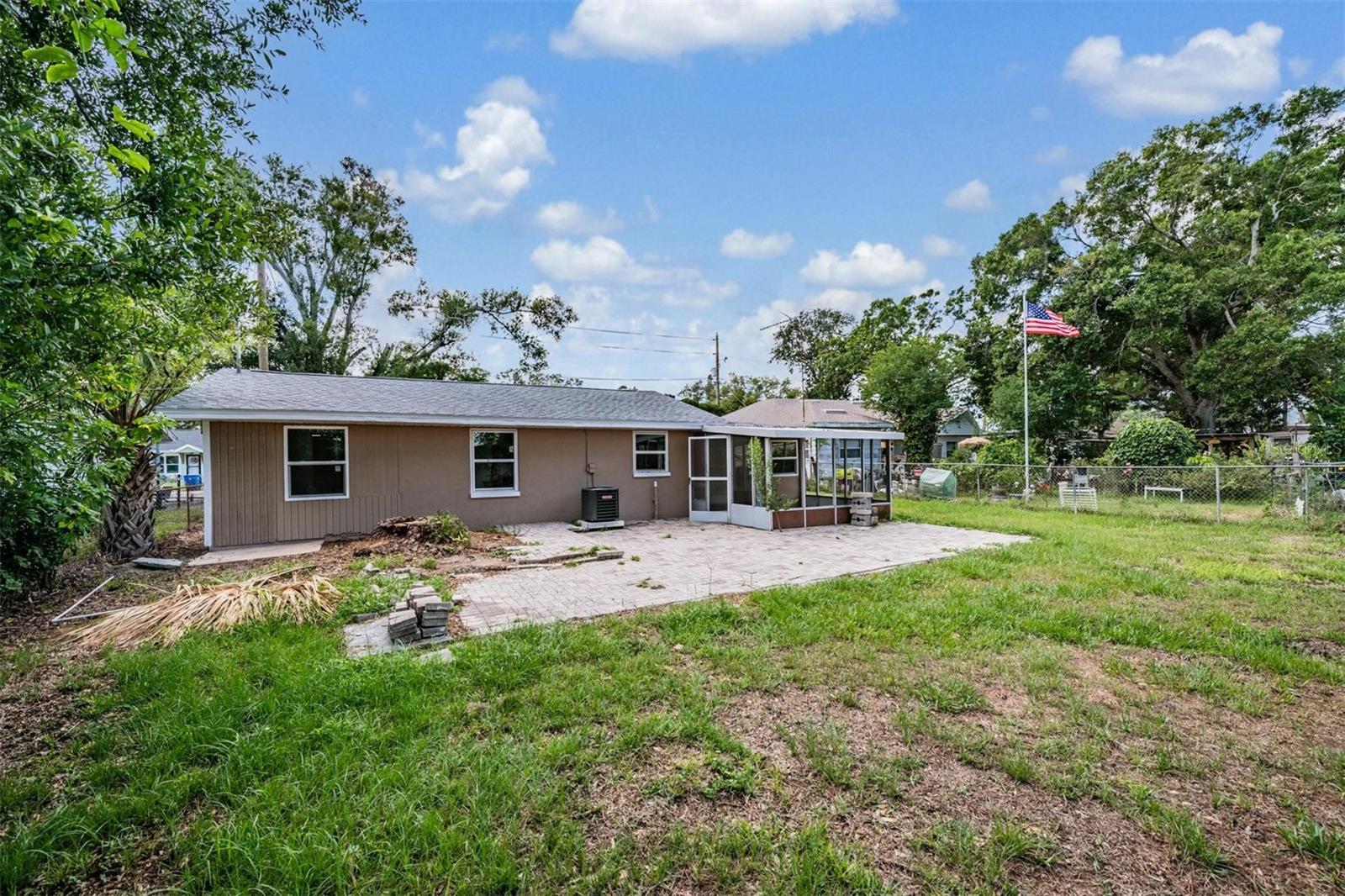 636 STREMMA RD — photo 25