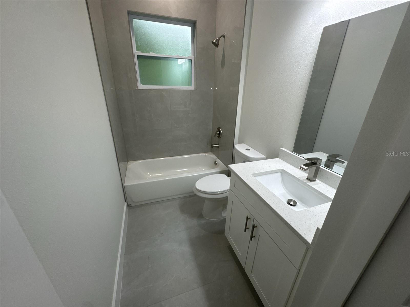 2231 VANCOUVER LN — photo 18