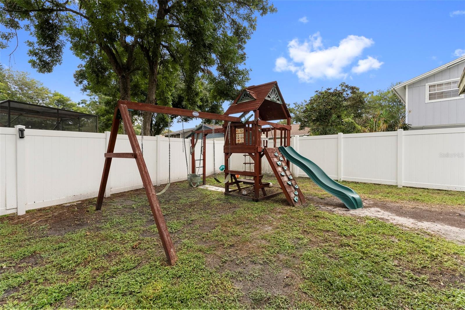 4010 BRAESGATE LN — photo 28