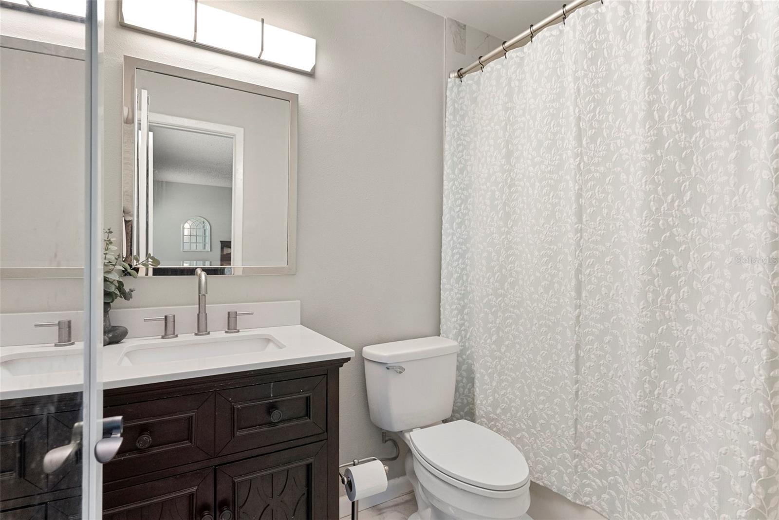 4010 BRAESGATE LN — photo 22