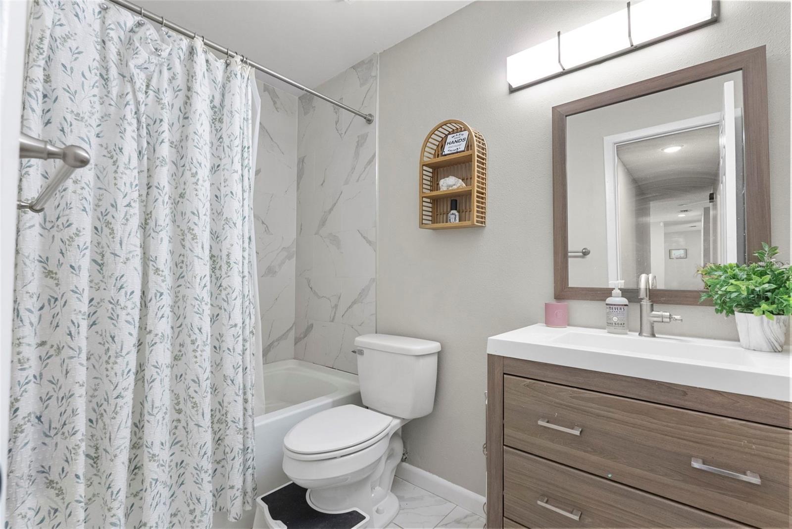 4010 BRAESGATE LN — photo 18