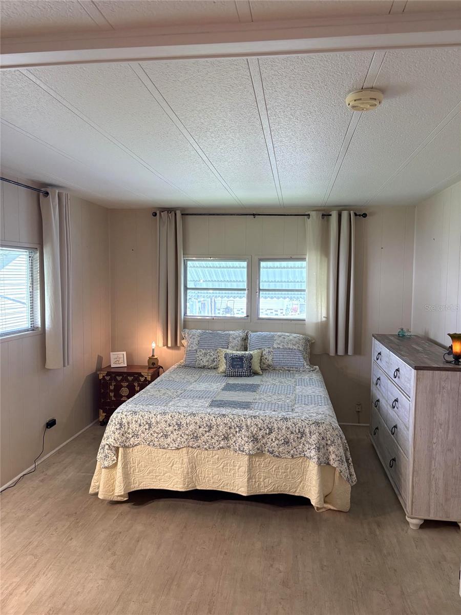 5536 DENMARK DR — photo 11
