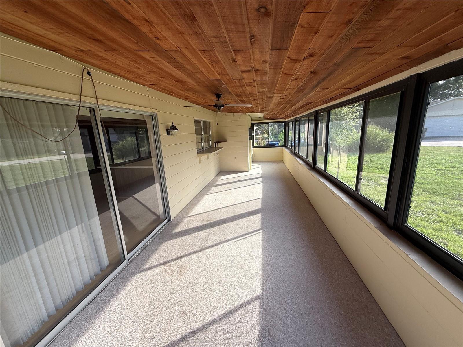 2906 OAK CREST DR — photo 18