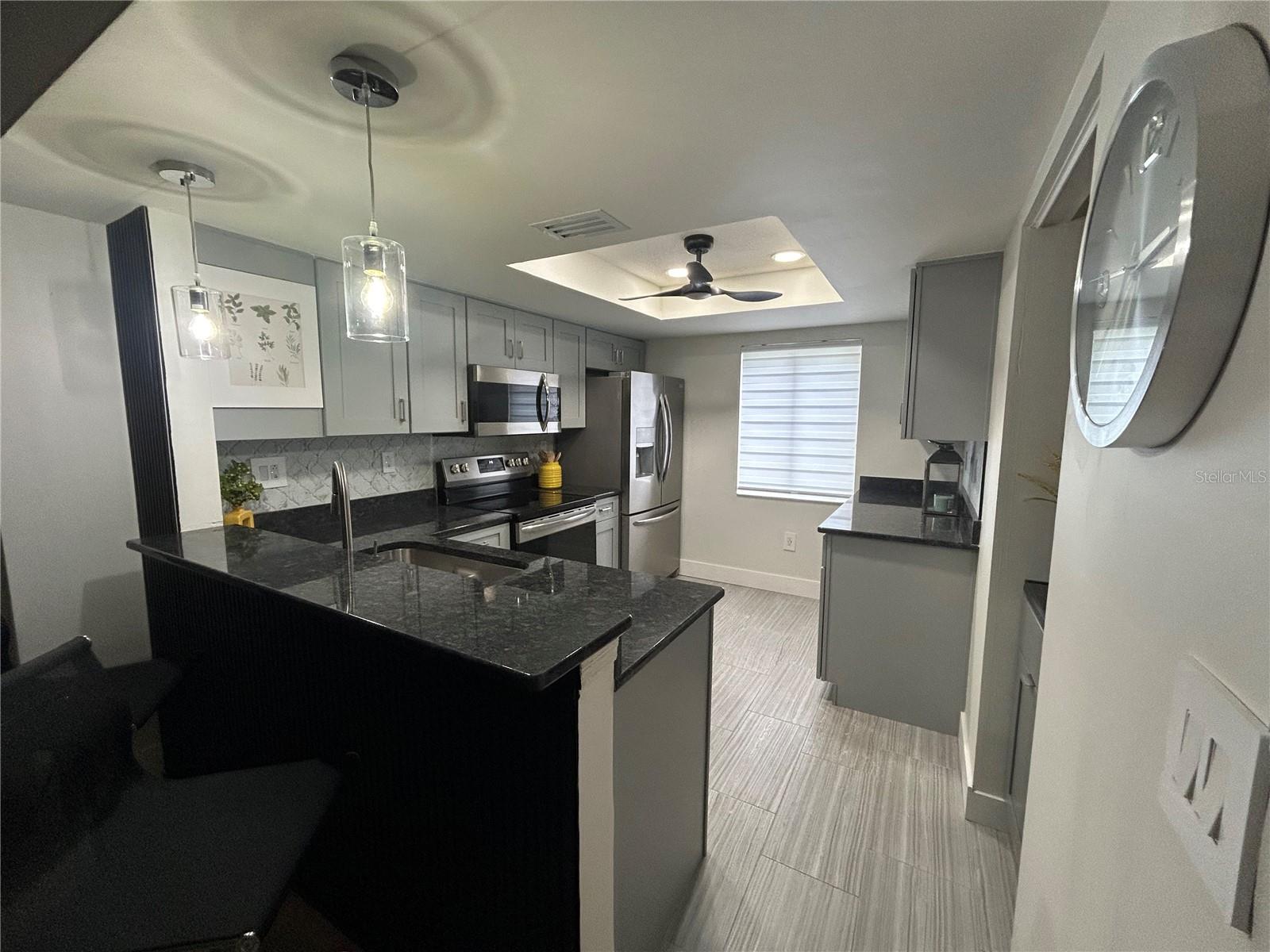 201 PALMETTO CT #201 — photo 12