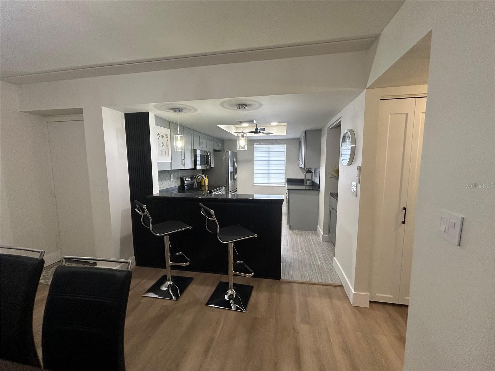 201 PALMETTO CT #201 — photo 17