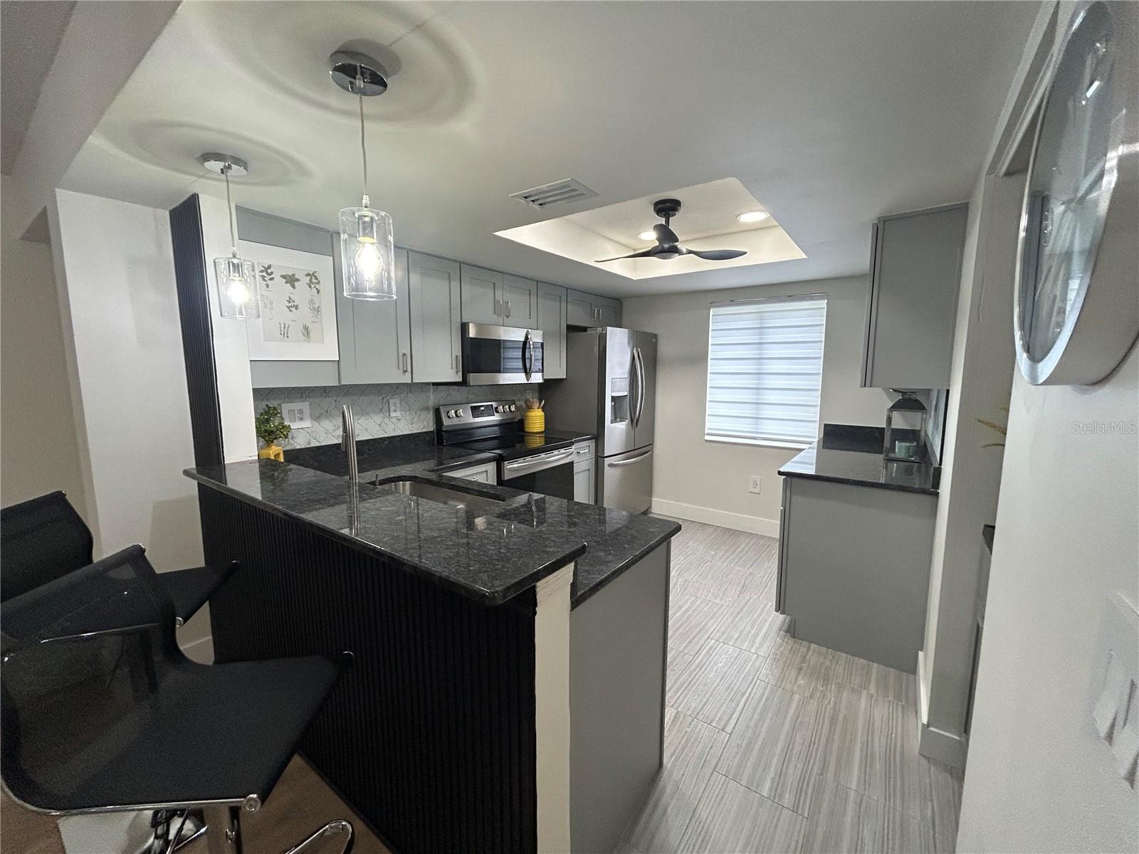 201 PALMETTO CT #201 — photo 15