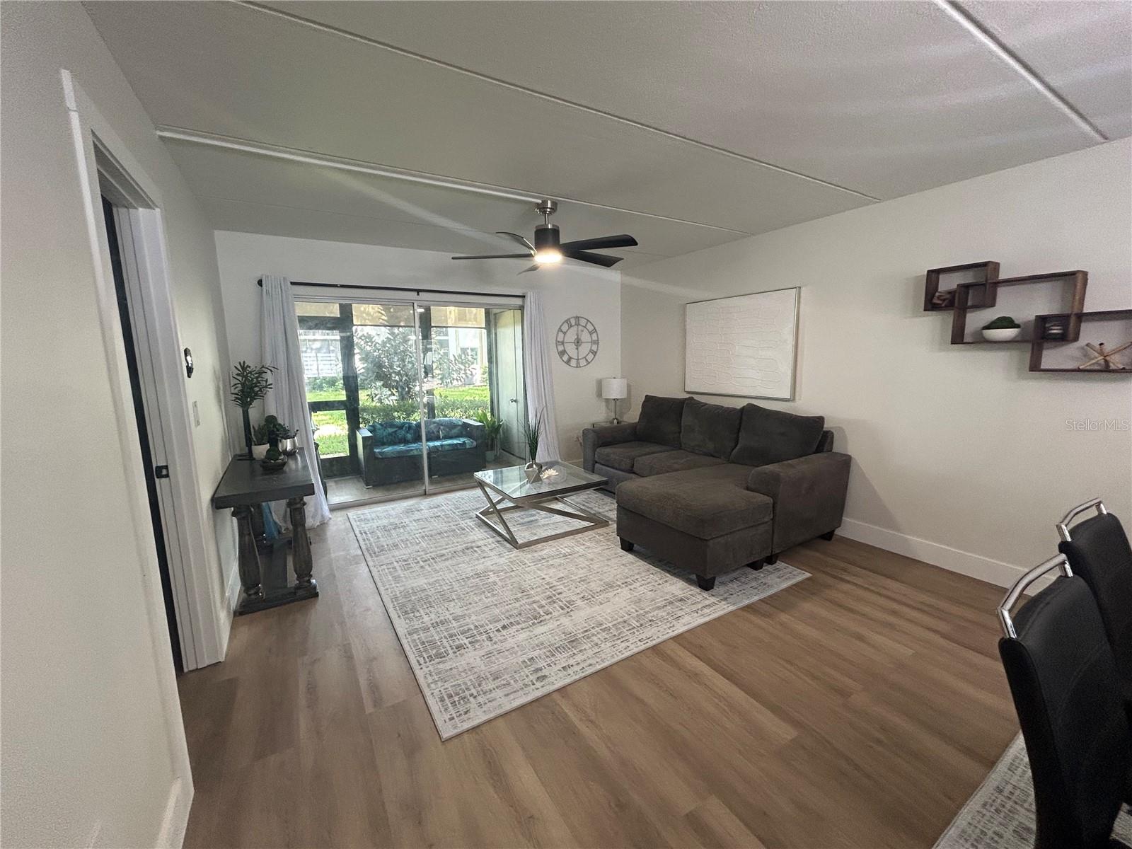 201 PALMETTO CT #201 — photo 3